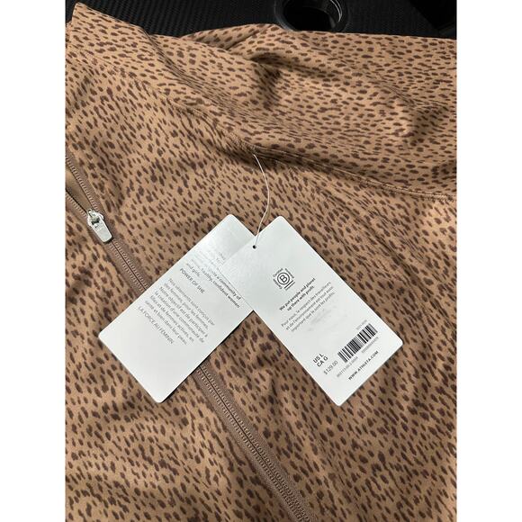 Athleta Salutation Jacket Sz Large Animal Print Cheetah Performance Athletic NWT - Picture 7 of 16